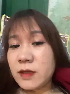 qinejr37 from StripChat