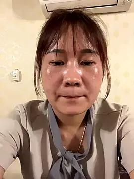 Freechat qinejr37 on StripChat