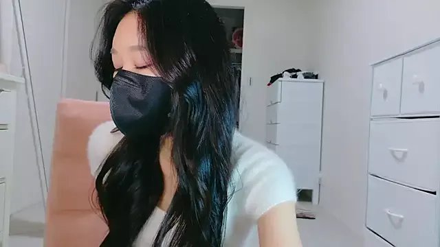 Freechat ramuchan_desu on StripChat