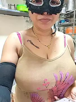 Freechat RDX_COUPLE on StripChat