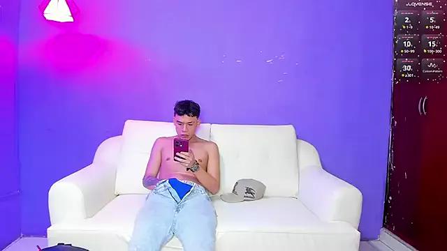 Freechat Ride-To-Hell on StripChat