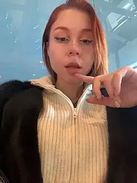 Discover StripChat's RosieSecret RosieSecret from StripChat