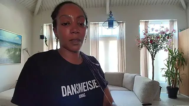 Freechat ROXYNL on StripChat