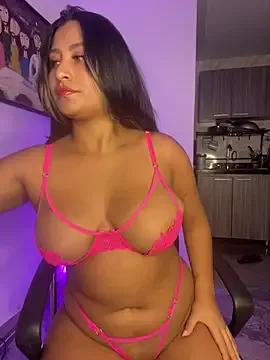 Rubyross21 on StripChat 