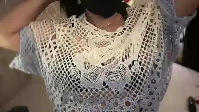 SamairAhh on StripChat 
