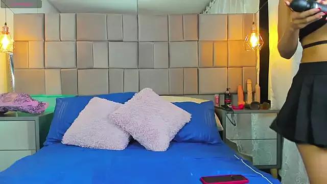 samanta_lu_ on StripChat 