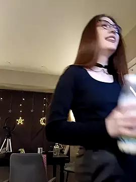 Freechat SashaMeow on StripChat