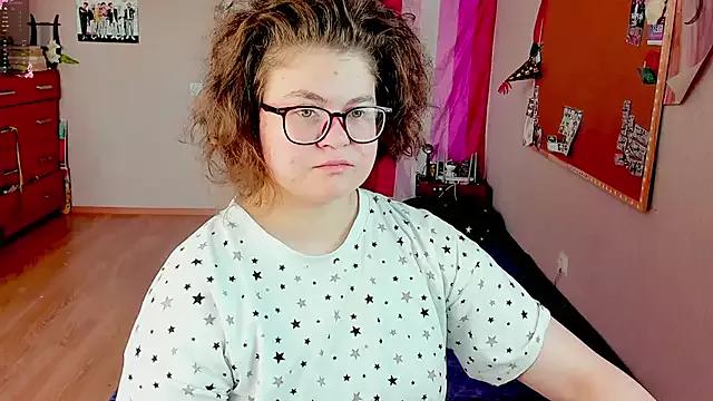 Sashy_Way on StripChat 