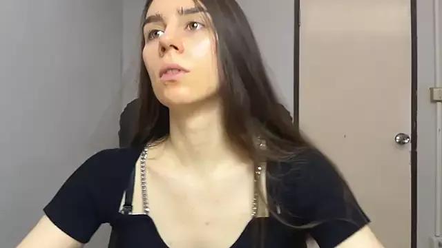 Masturbate to SassyJessi, she wants to masturbate for you SassyJessi from StripChat