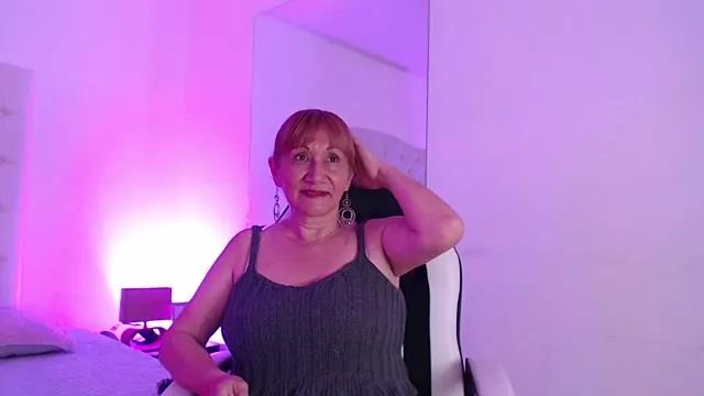 Savvanahh on StripChat 