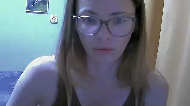 Checkout gorgeous performer SEA_Dream SEA_Dream from StripChat