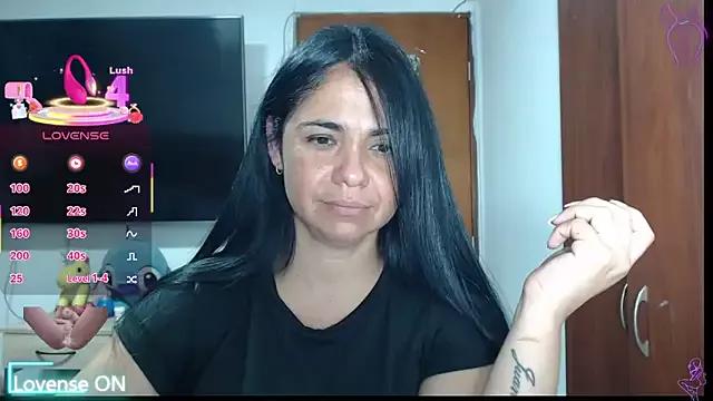 Freechat selena_ferri on StripChat