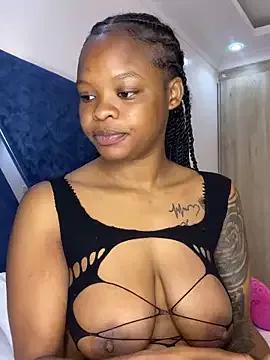 SexxyLunar on StripChat