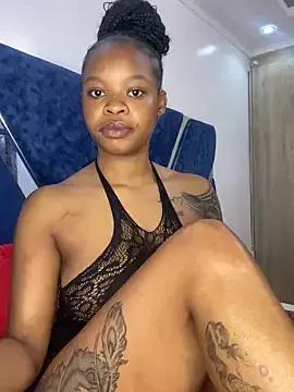 SexxyLunar on StripChat