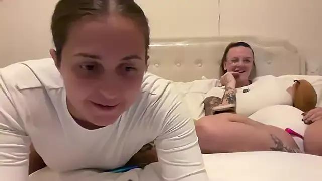Sweet Sexyyduoxx from StripChat Sexyyduoxx from StripChat