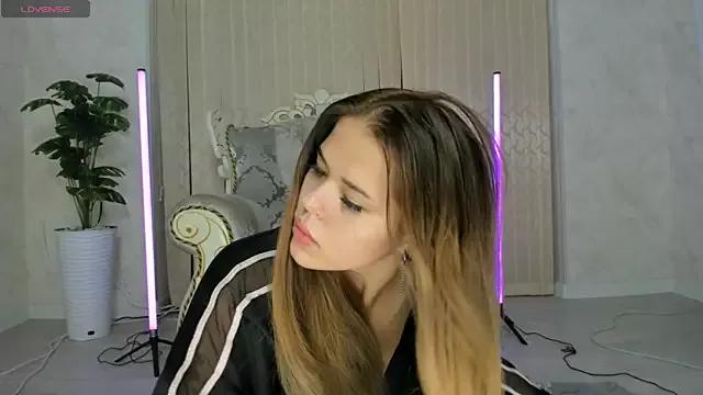 Watch Sikorasona, she wants to masturbate for you sikorasona from StripChat