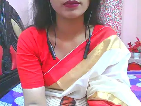 Private Silver_Queen07 on StripChat