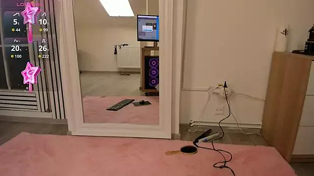 SinfulStar from StripChat