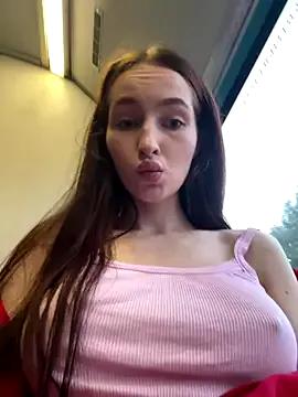 Freechat SnappyHappy on StripChat