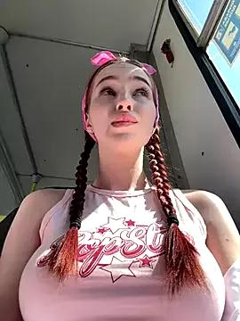 Freechat SnappyHappy on StripChat