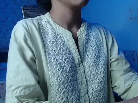 Freechat snow_white123 on StripChat