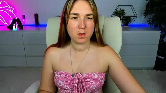 Freechat Sofii_darling on StripChat