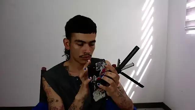 Freechat sorry-mom69 on StripChat