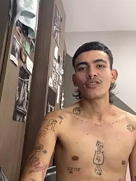 Freechat sorry-mom69 on StripChat