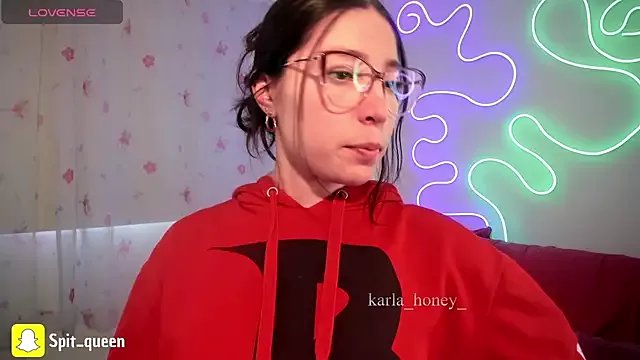 Freechat Spit_queen on StripChat