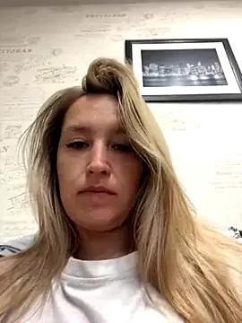 StasyWood on StripChat 