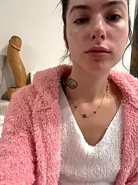 Freechat Sugarbellax on StripChat