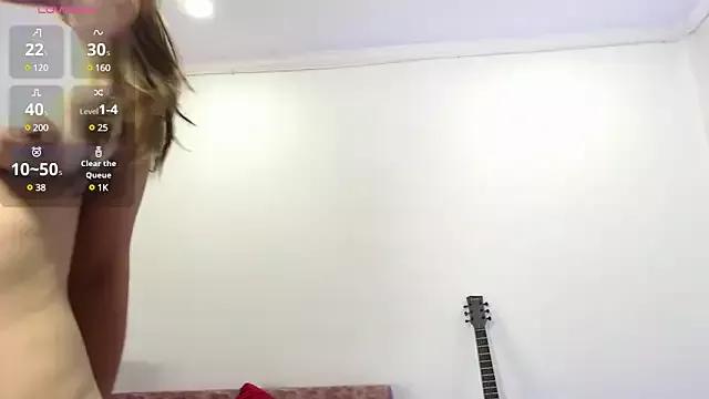 Susanahendrix on StripChat