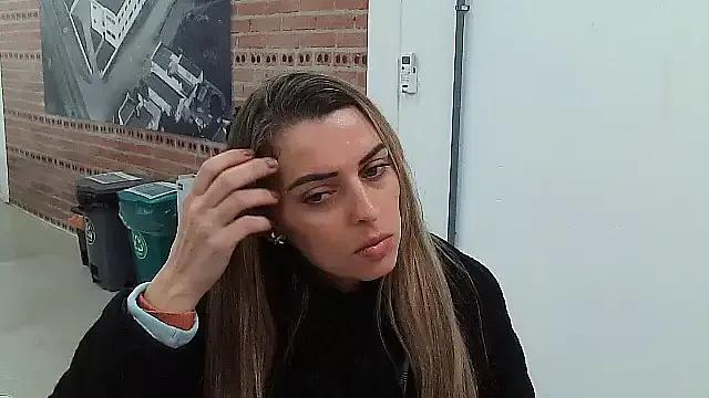 SweetGraciosa on StripChat 