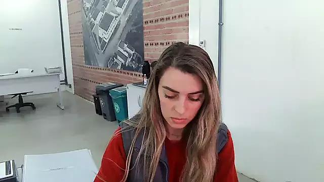 SweetGraciosa on StripChat 
