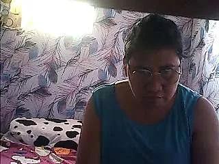 sweetsosie18 on StripChat 