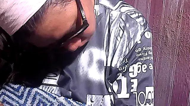 sweetsosie18 on StripChat 