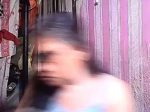 sweetsosie18 on StripChat 