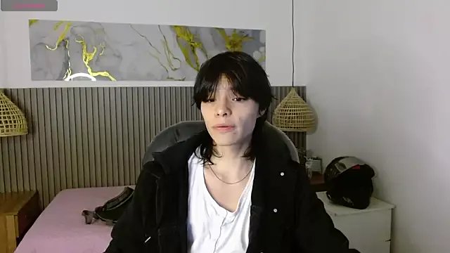 Freechat Sylasfrost on StripChat