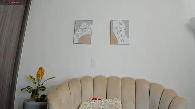 Freechat Tamaraa_Serra on StripChat