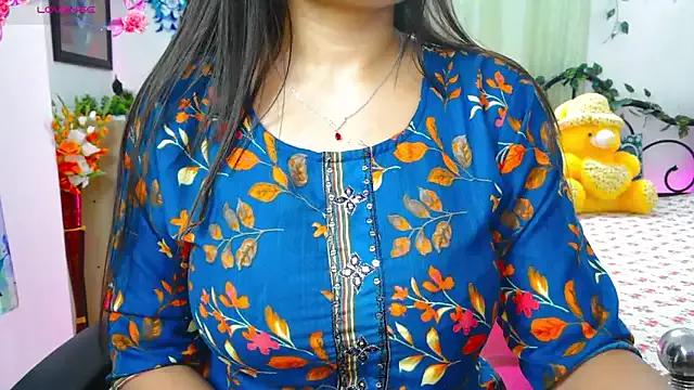 Join gorgeous stripper ThyAnvi thyAnvi from StripChat