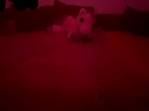 Freechat TinyEmmaDE on StripChat