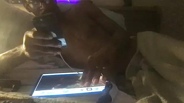 Freechat Triggerhappycj100 on StripChat