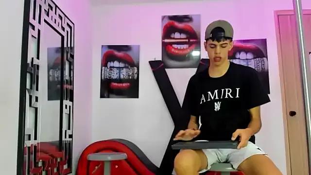 Try 23 years old TWINKS_FRIENDS from StripChat TWINKS_FRIENDS from StripChat