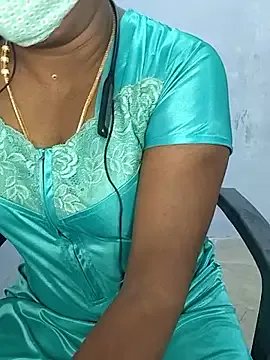 Freechat umashreetamil on StripChat