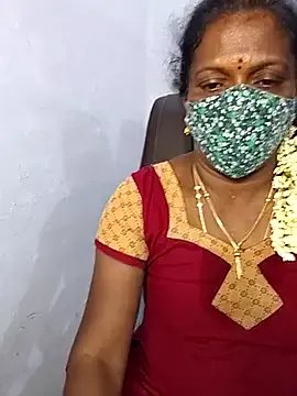 Freechat umashreetamil on StripChat