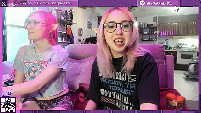 v3n0mb1t3z on StripChat