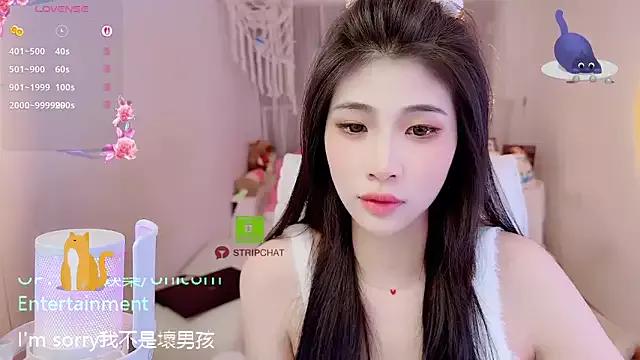 Freechat Vaidurya-Yolo on StripChat