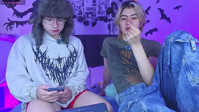 Vamps_Lovers from StripChat