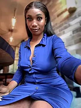 VannessaJj on StripChat 