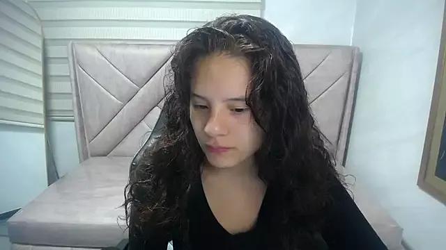 Freechat Velvet_Moon_V on StripChat